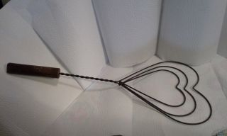 Heart Shaped Vintage Rug Beater With Wooden Handle 17 1/2 