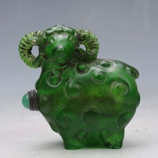 Old Peking (18th) Green Colored Glaze Snuff Bottle Handwork Sheep Statues G127 photo