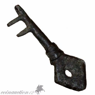 Museum Quality Viking Bronze Key Circa 700 - 1000 Ad photo