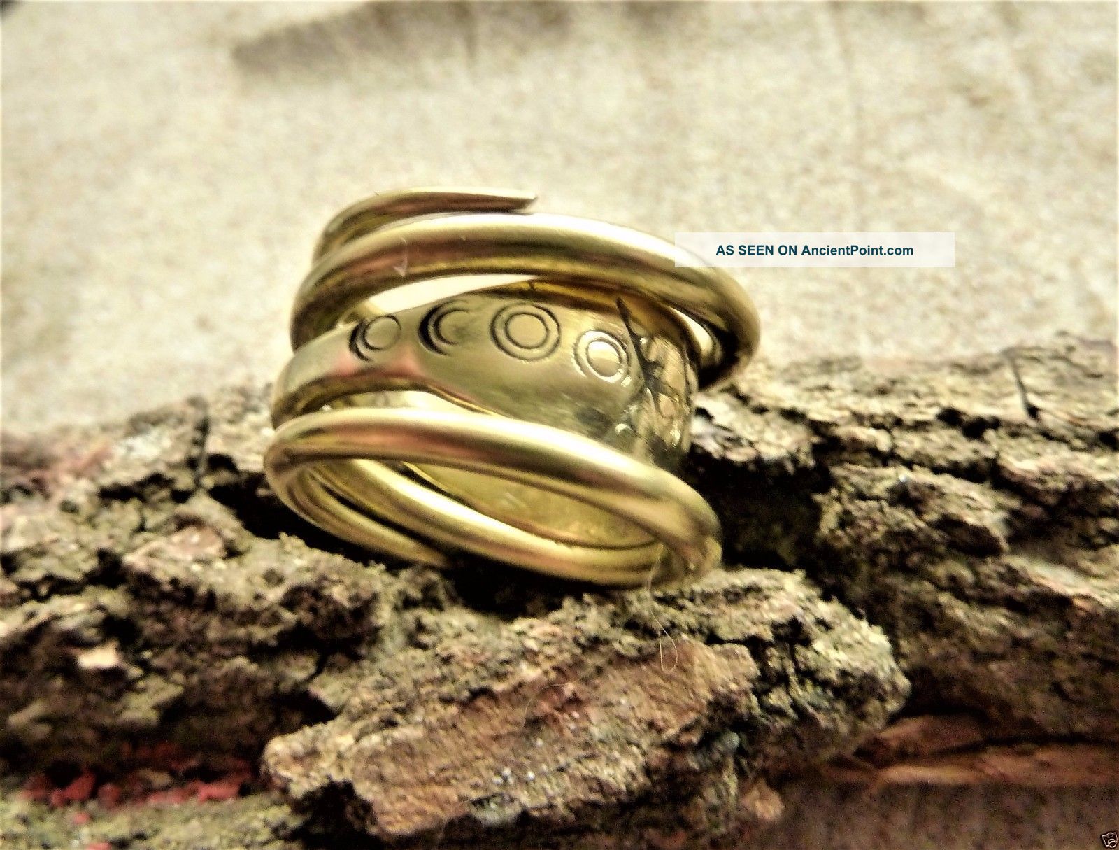 Ancient Viking Bronze Ring (1146). Reproductions photo