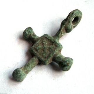 Circa.  1300 A.  D British Found Medieval Period Ae Bronze Pilgrim Cross Pendant photo