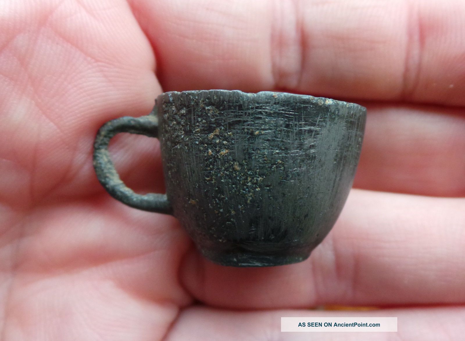 A Miniature Pewter Tea Cup From The 18th.  / 19th.  Century - Detecting Find. Other Antiquities photo