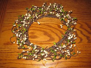 Primitive Green Ivory Cream 21 