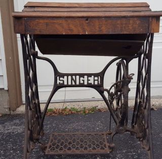 Antique Singer Sewing Machine Table Circa 1910 Local Complete Piece photo