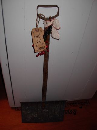 Antique Primitive Rustic Old Metal Child ' S Snow Shovel Cabin Decor photo