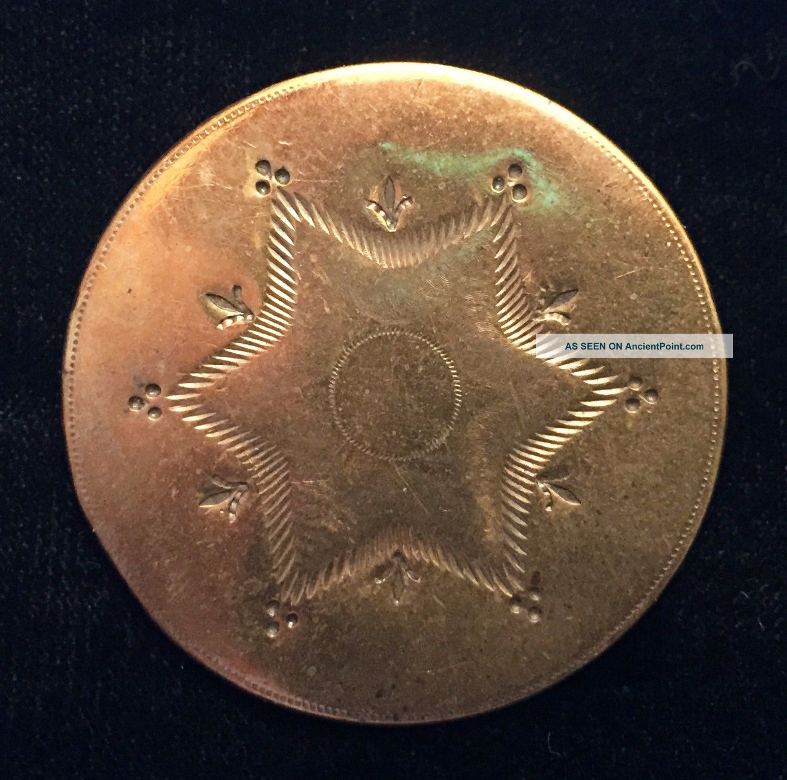 Awesome Antique 18th Century Copper Colonial Button With 6 - Pointed Star Buttons photo