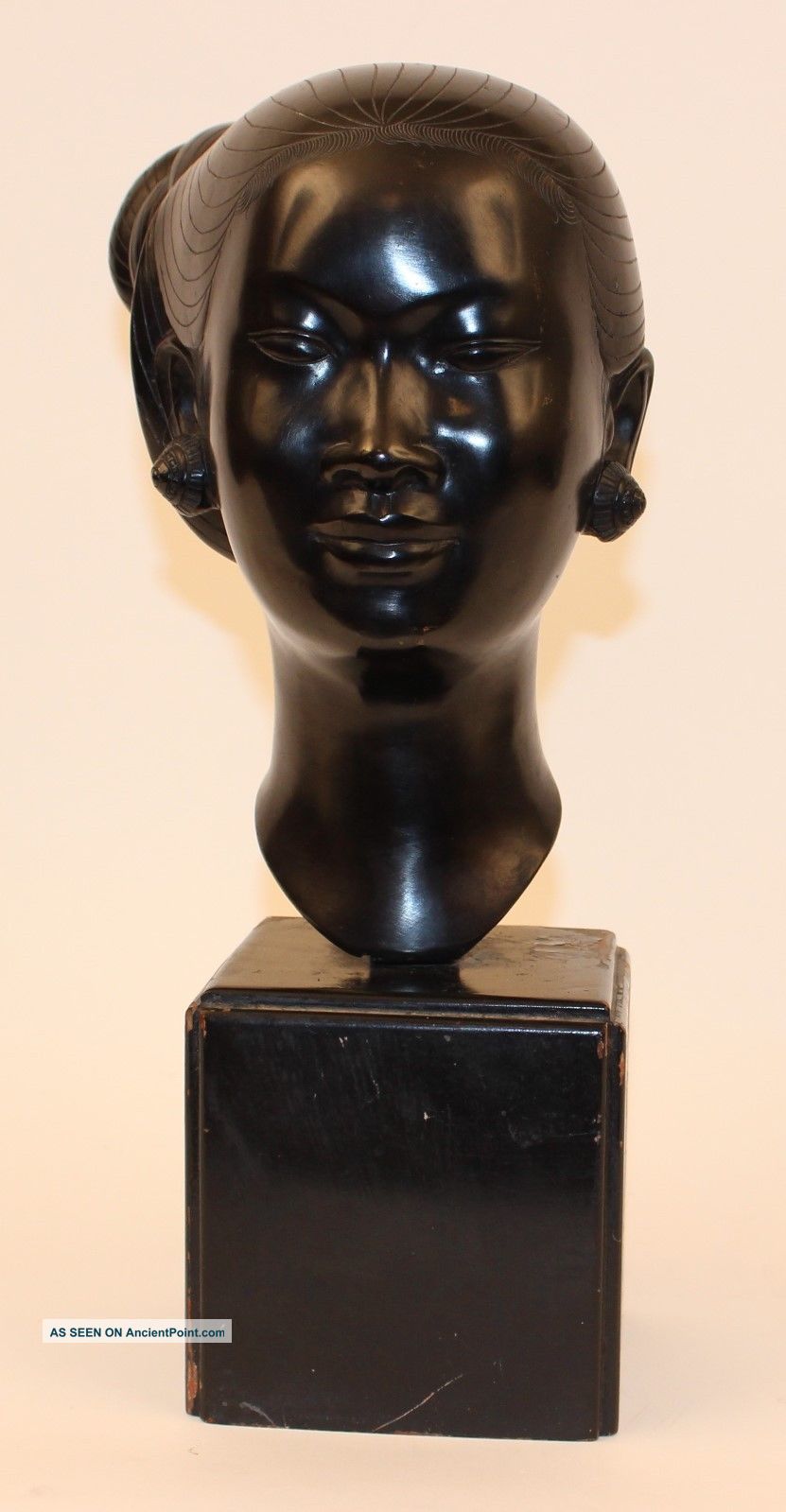 Nguyen Thanh Le Vietnamese Bronze Bust Of Woman 13 1/2 