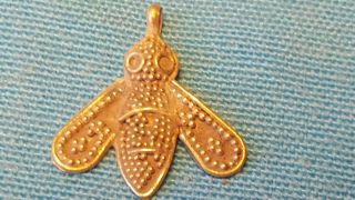 Solid 24k Gold Viking Queen Bee Pendant 1.  9 Grams photo