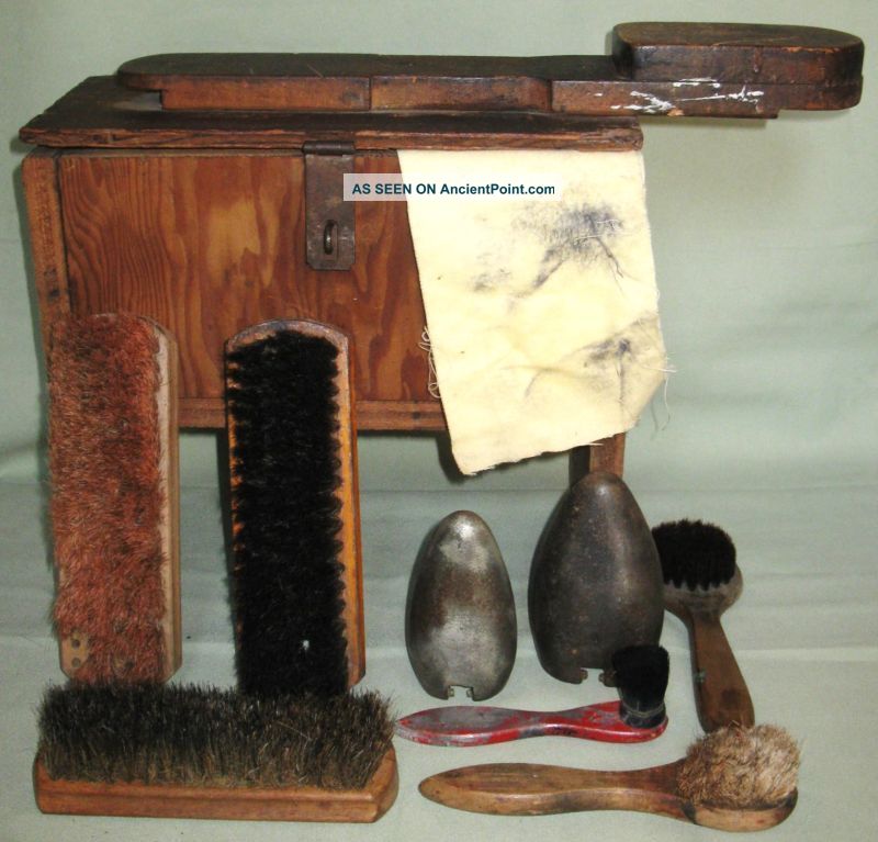 Antique Primitive Lift Top Shoe Shine Wood Stand Box W/contents Brushes Cloth 1900-1950 photo