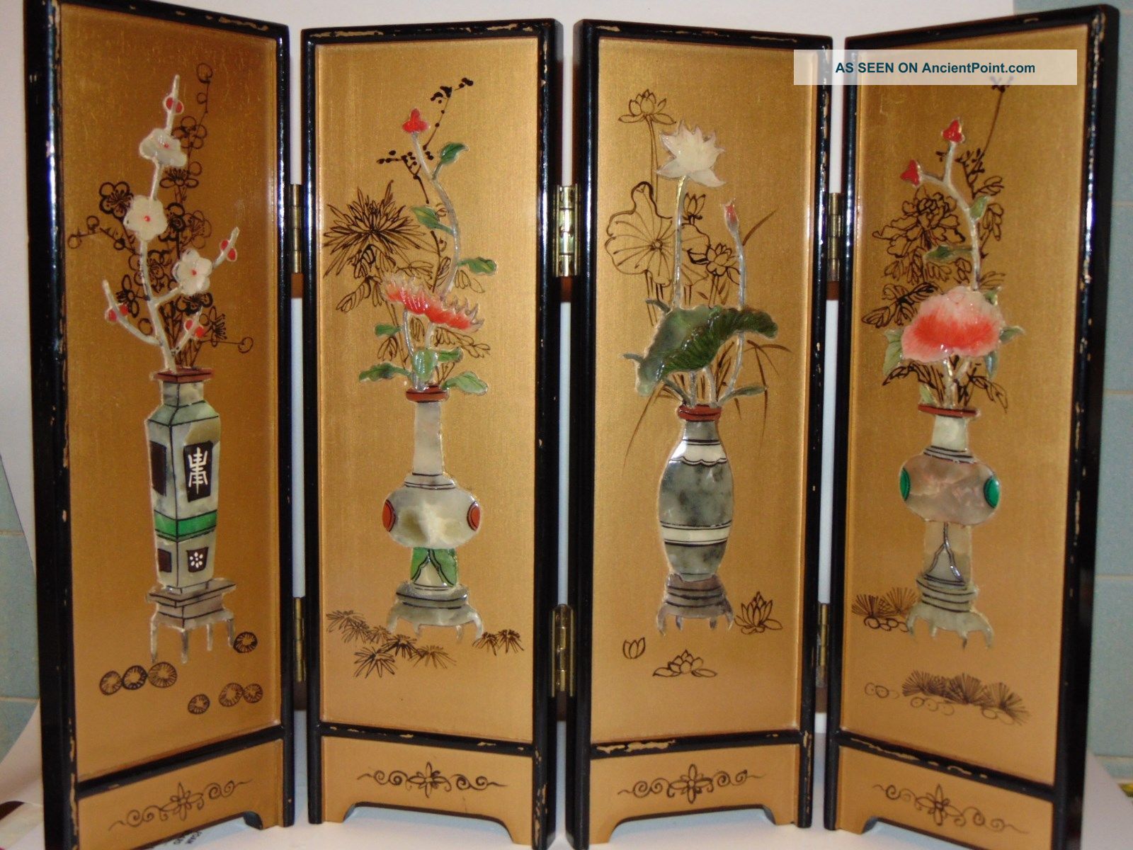 Vintage Asian Wood Table Screen With Applied Botanical Designs Black & Gold Other Japanese Antiques photo