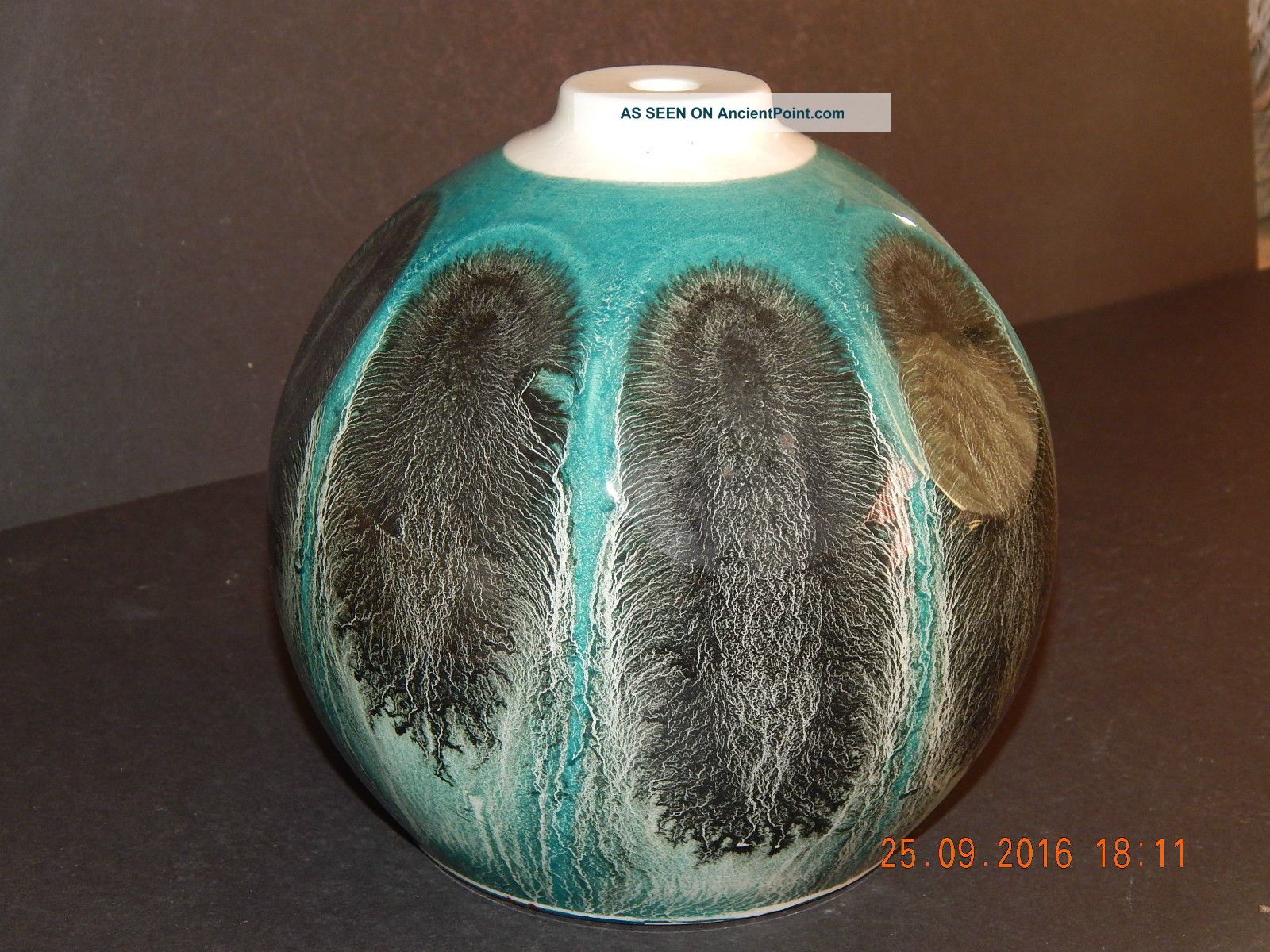Teal Studio Pottery Lamp Base With Black Feather Design Kp England Backstamp 20th Century photo