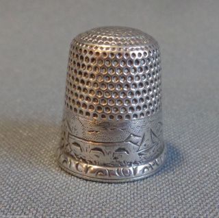 Antique Waite Thresher Sterling Silver Sewing Thimble Etched Seashore Great Cond photo