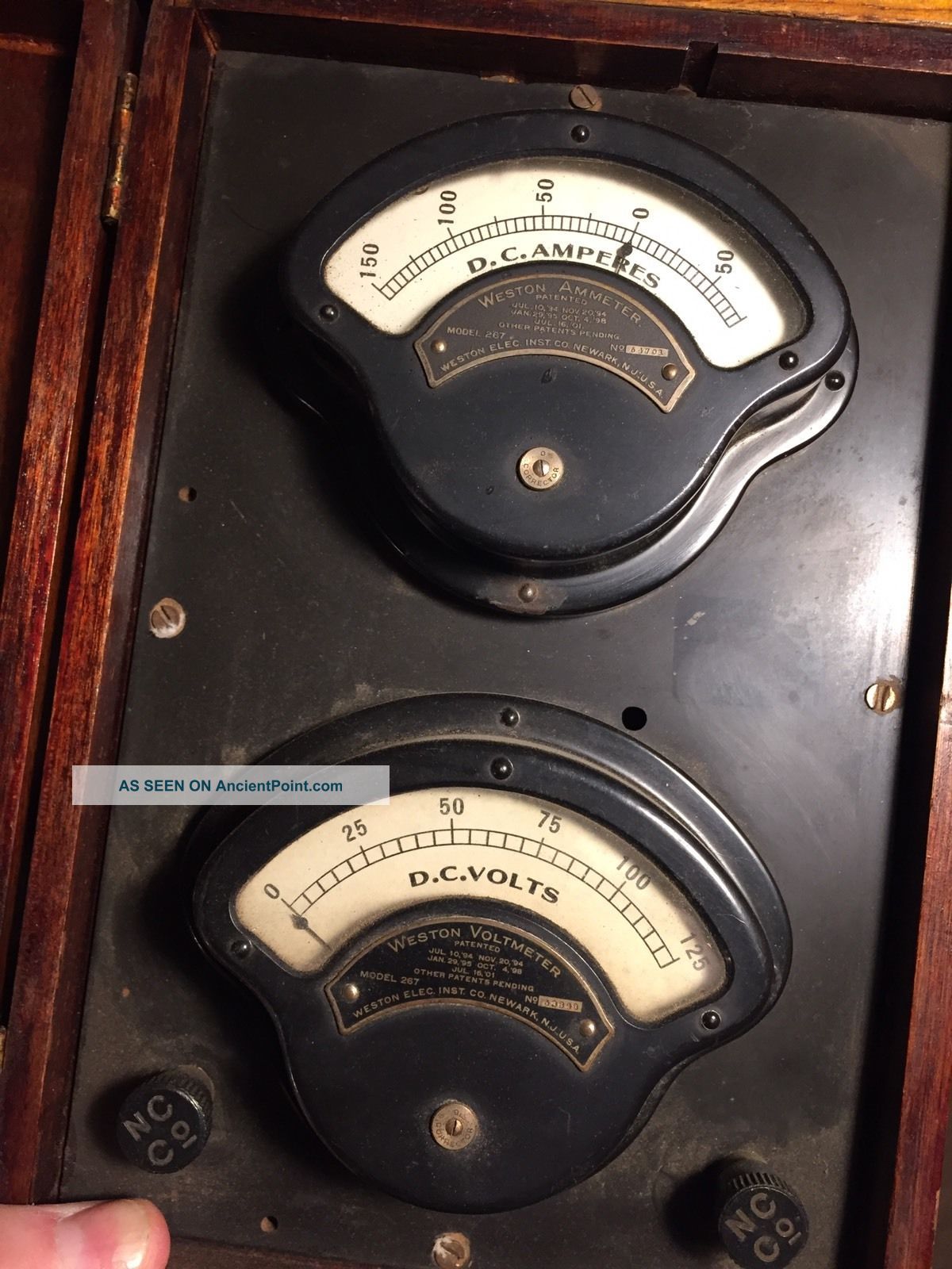 Antique Weston Ammeter Dual Voltmeter In Wood Case Model 267 (steampunk Decor) Other Antique Science Equip photo
