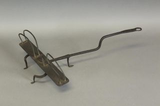 An Extremely Fine 18th C Wrought Iron Revolving Toaster In Surface photo