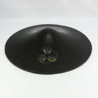 E326: Japanese Old Lacquered Samurai Military Hat Jingasa With Family Crest. photo