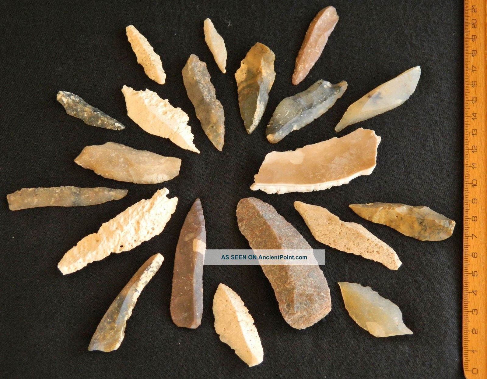 Saharian Upper Paleolithic 20 Flint Armatures,  Burins,  Knives Neolithic & Paleolithic photo