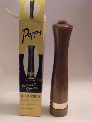 Are01 Japan Wood Battery Operated Pepper Grinder Vintage 60s 