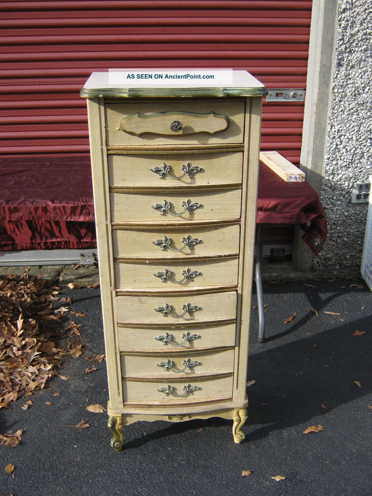Vintage Antique 5 - Drawer Dresser.  Unsure Of Particulars (see Pix) Local Pickup Post-1950 photo