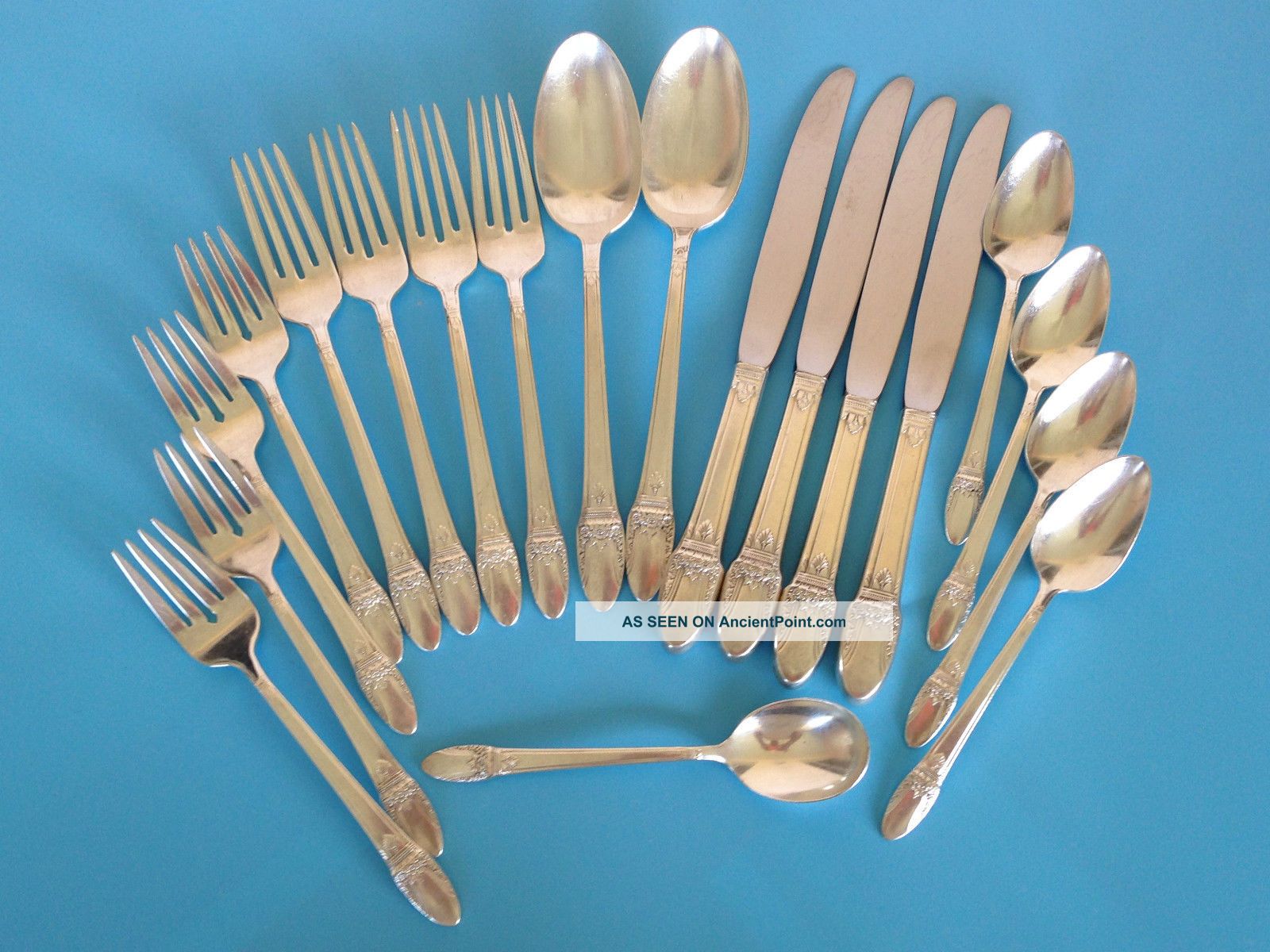 1847 Rogers Silverplate 1937 First Love 4 Place Settings 3 Serving/sugar Spoons Flatware & Silverware photo