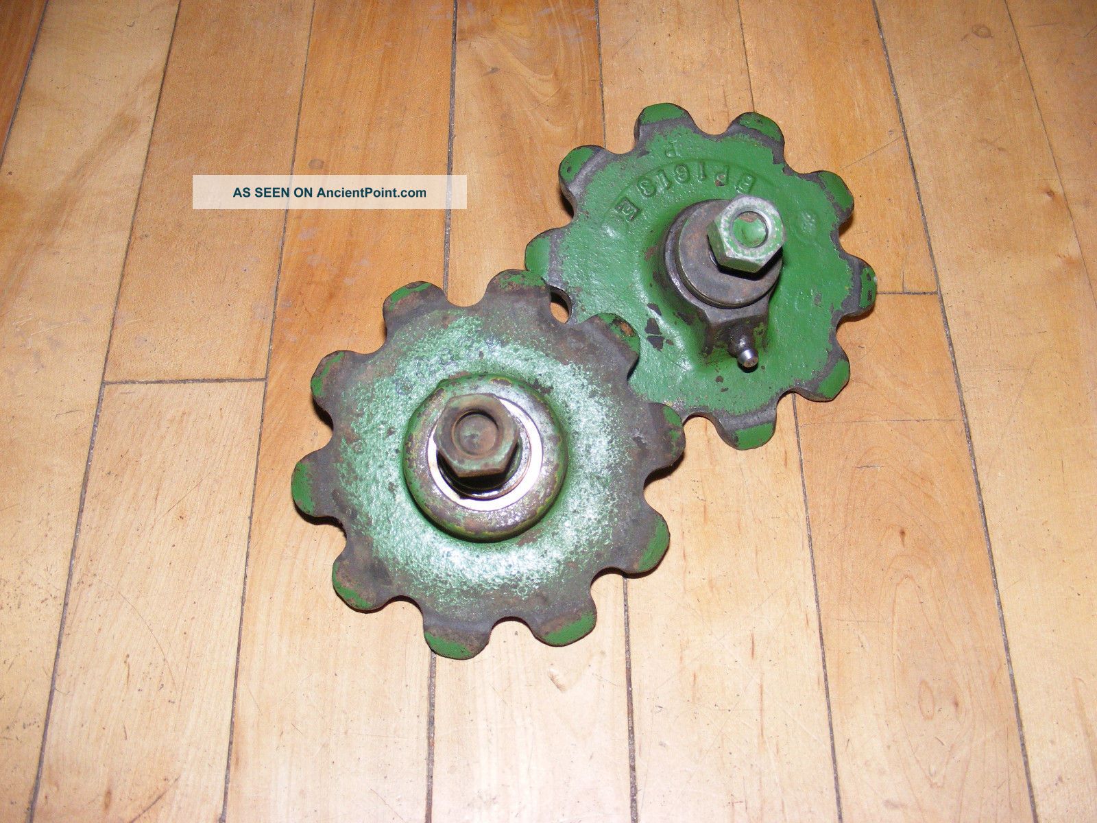 Gearbox Farm Industrial Gear Sprocket Cog Steampunk Art Other Mercantile Antiques photo