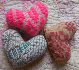 Primitive Vintage Woven Coverlet Scrappy Heart Pillow Tucks Prim Valentine Decor photo