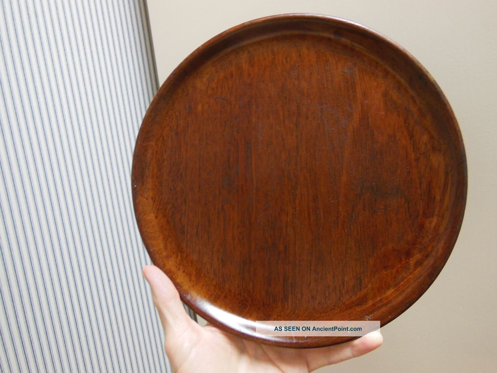 Vintage Solid Mahogany Wood Plate Measuring 10 