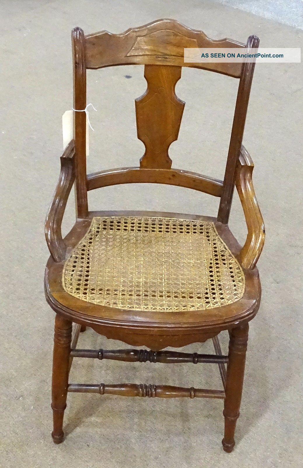 Victorian Walnut Chair Hip Rest Cane Seat 1900-1950 photo
