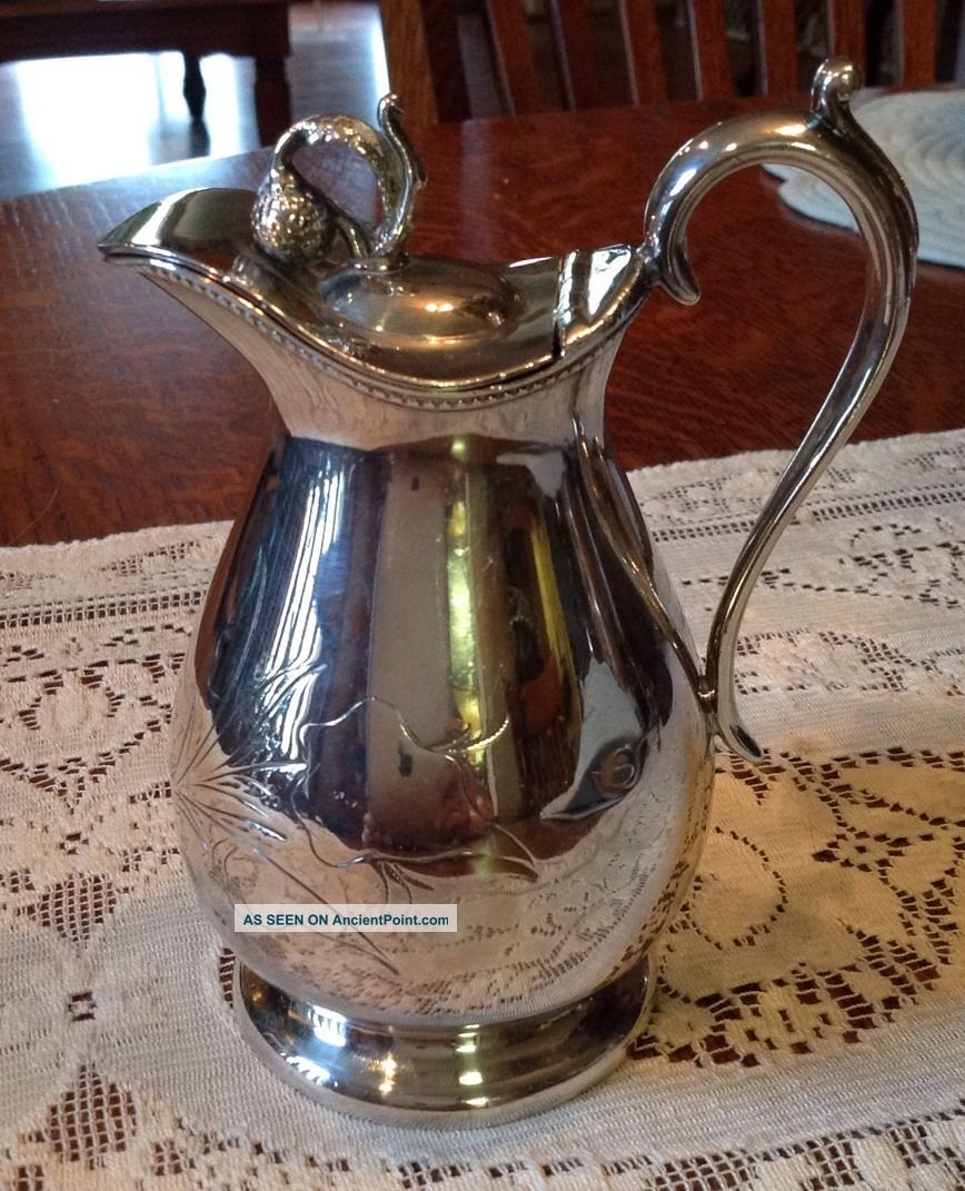 Antique Silver Plate Syrup Pitcher Berry Finial Middletown Plate Co Pitchers & Jugs photo