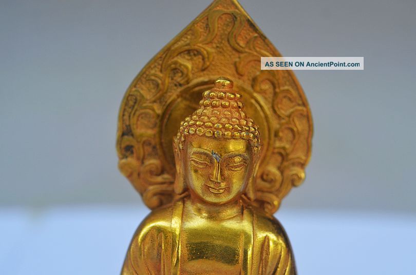 Delicate Chinese Brass Handmade Carved Lifelike Buddha Statue Buddha photo