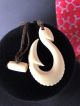 Old Carved Zealand Maori Fish Hook Necklace A Traditional Piece Other Ethnographic Antiques photo 4