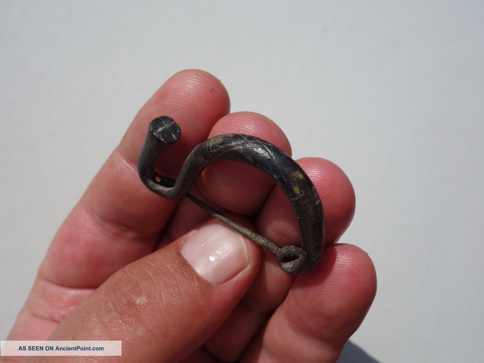 Ancient Greece / Macedonian Engraved Bronze Bow Brooch Greek photo