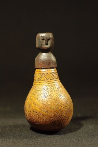 Antropomorphic Container Carved From A Jungle Gourd - Timor Primitive Artifact photo