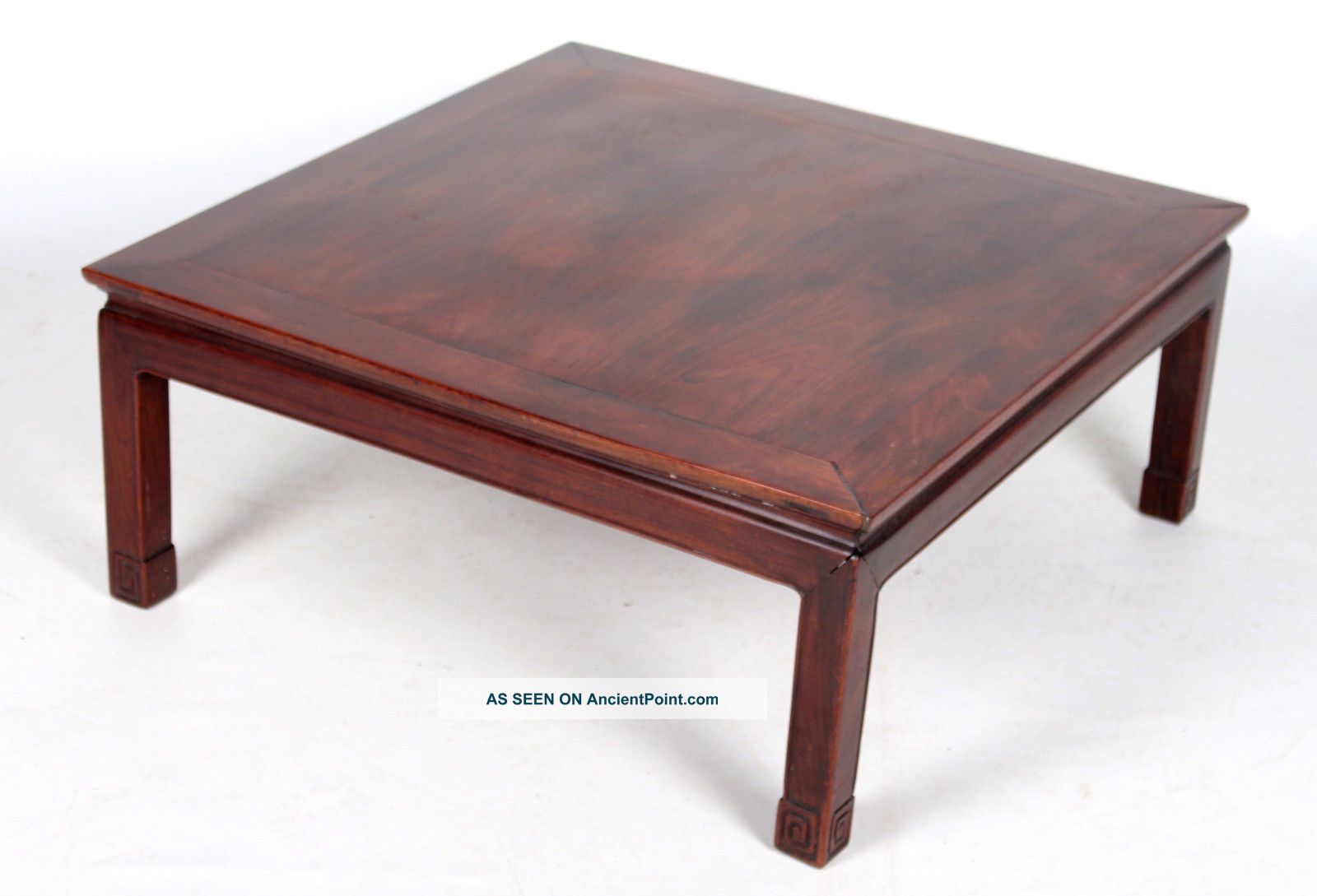 Japense Table Elm Low Table Rare Fine Quality 1900-1950 photo