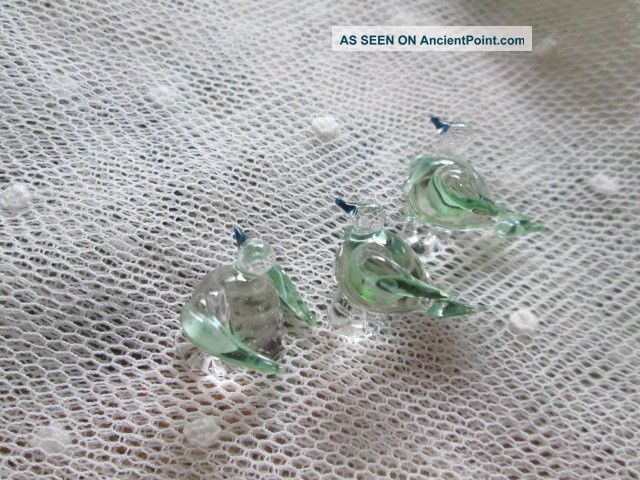 Antique Buttons From Handmade From Glass /little Birds//france Buttons photo