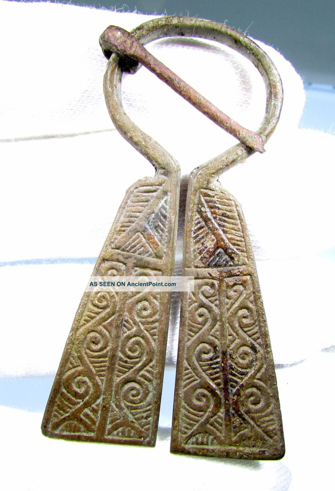 Viking Bronze Penannular Omega Brooch / Runic - Lovely Ancient Artifact - C68 Roman photo
