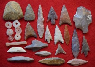 25,  Diverse Sahara Neolithic Relics,  And 1 Paleo Aterian Stemmed Tool photo