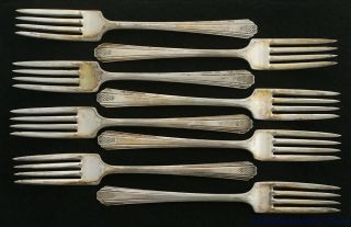 Moderne Silver Plated Vintage Dinner Forks (8) 