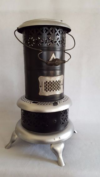 Antique Perfection Model 525 Kerosene/oil Heater - Complete Burner & Tank photo
