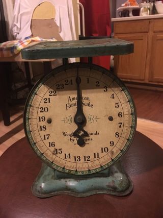 25lb.  American Family Adjustable Scales Antique Model - 1920s Vintage Green photo