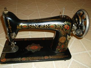 1923 Singer Red Eye Treadle Sewing Machine Head,  Model 66, photo