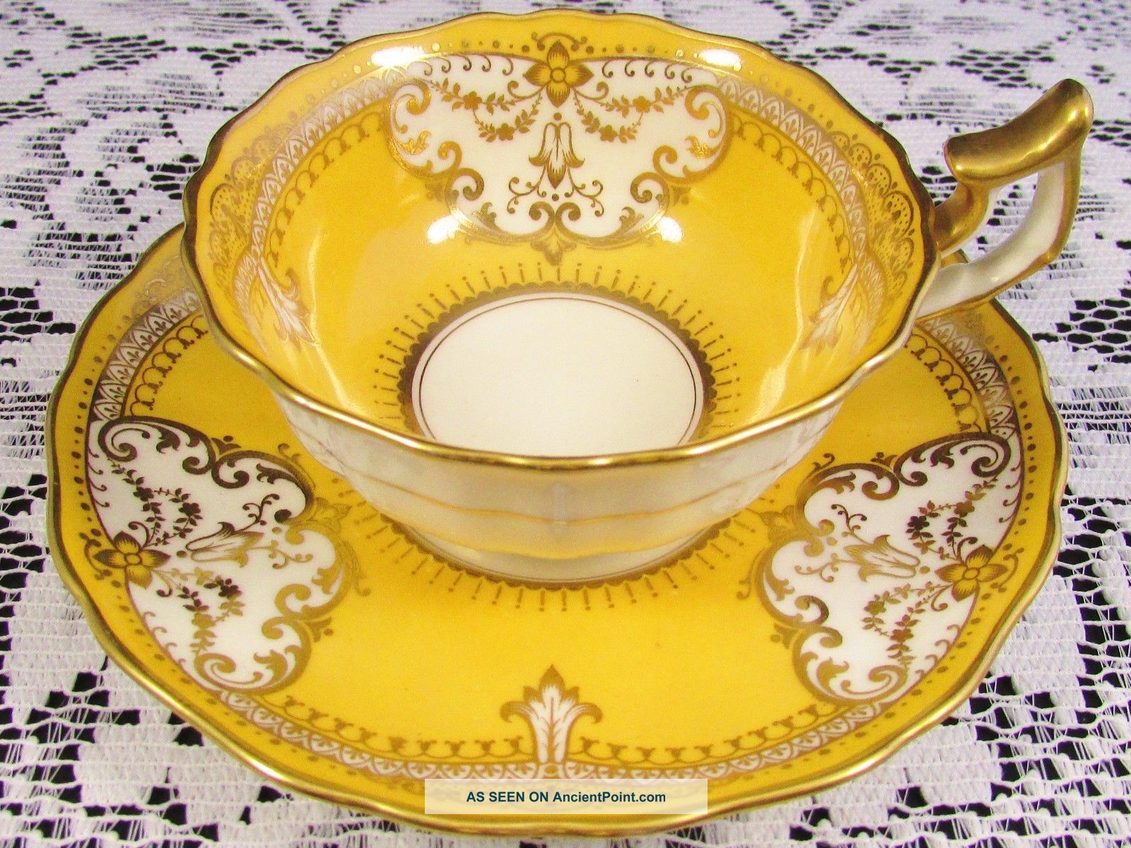 Cauldon Lavish Gold Gilt Designs Bright Yellow Tea Cup And Saucer Cups & Saucers photo