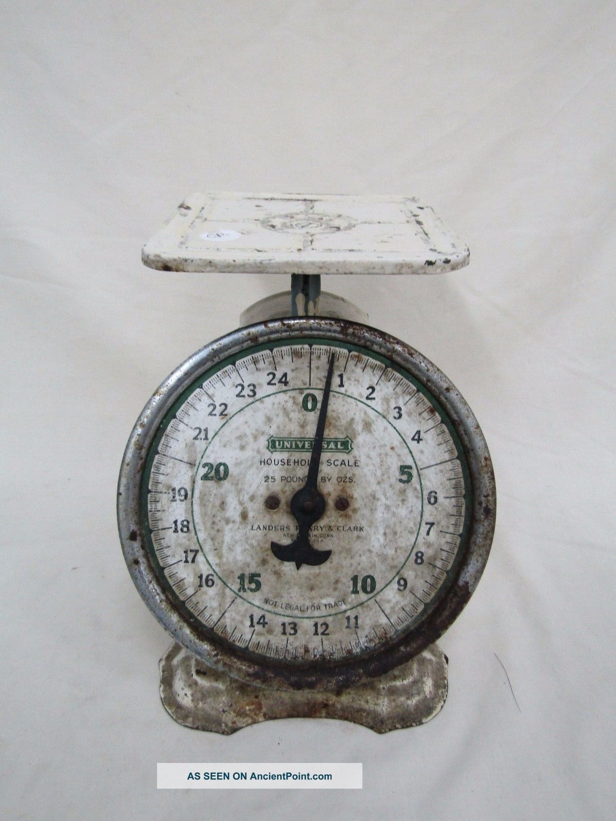Vintage Landers Frary & Clark Universal Household Metal Scale Up To 25lbs Scales photo