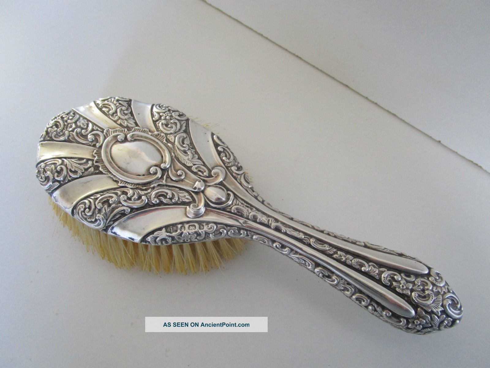 Sterling Silver Hair Brush.  Embossed.  Hallmarked Birmingham 1901. Brushes & Grooming Sets photo