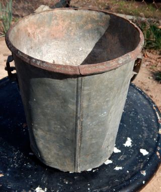 Vintage Primitive Rustic Well Water Bucket Pail W/ Drawing Loop Handle 10 photo