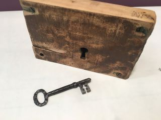 Antique Lock And Key photo
