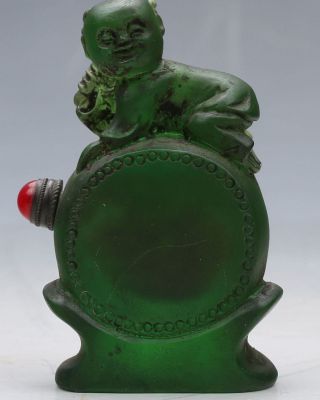 Chinese Old Peking Green Colored Glaze Snuff Bottle Handwork Baby Statues G002 photo