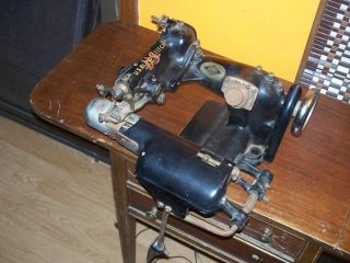 Us Blind Stitch Model 88 - Pb Industrial Sewing Machine photo
