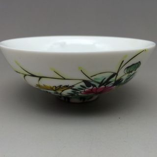 China ' S Ceramic Handmade Painting Flowers Bowl photo
