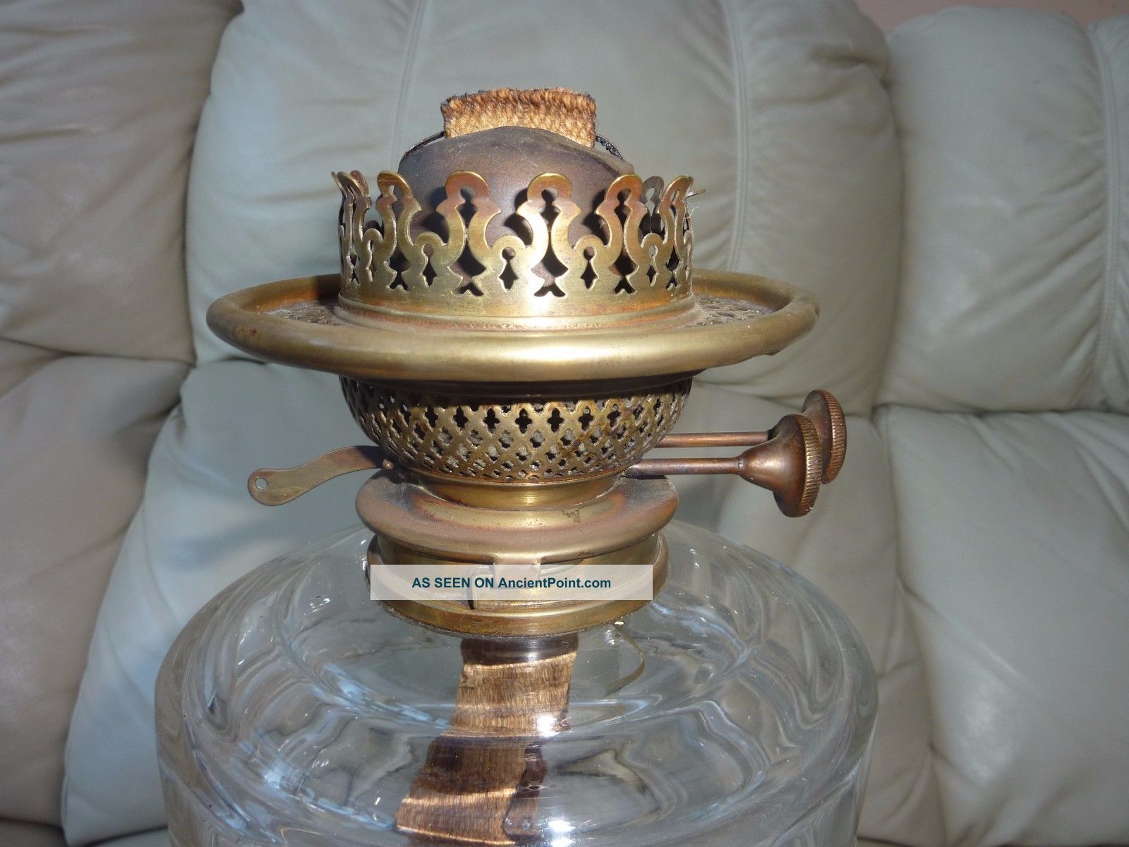 Antique Thomas Rowatt Duplex Kerosene Oil Lamp, Chimney, Wicks 