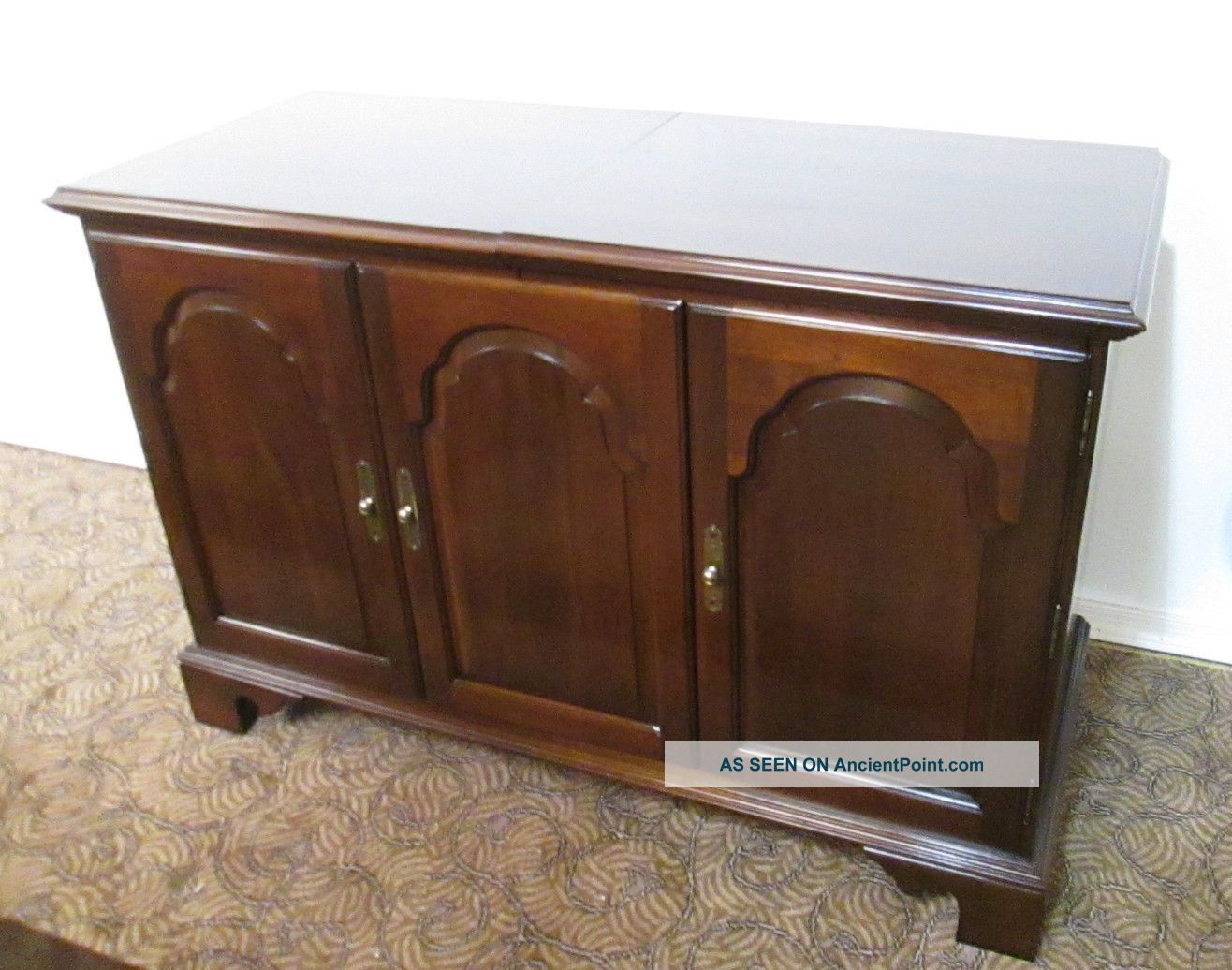 57867 Ethan Allen Stereo Record Cabinet Post-1950 photo
